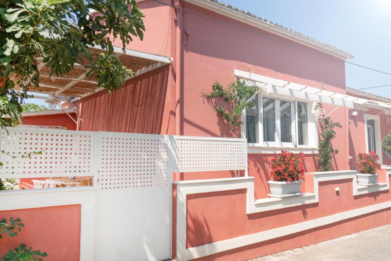 Lefko'S House- Contemporary, Fully Renovated House Villa Kassiopi Eksteriør billede