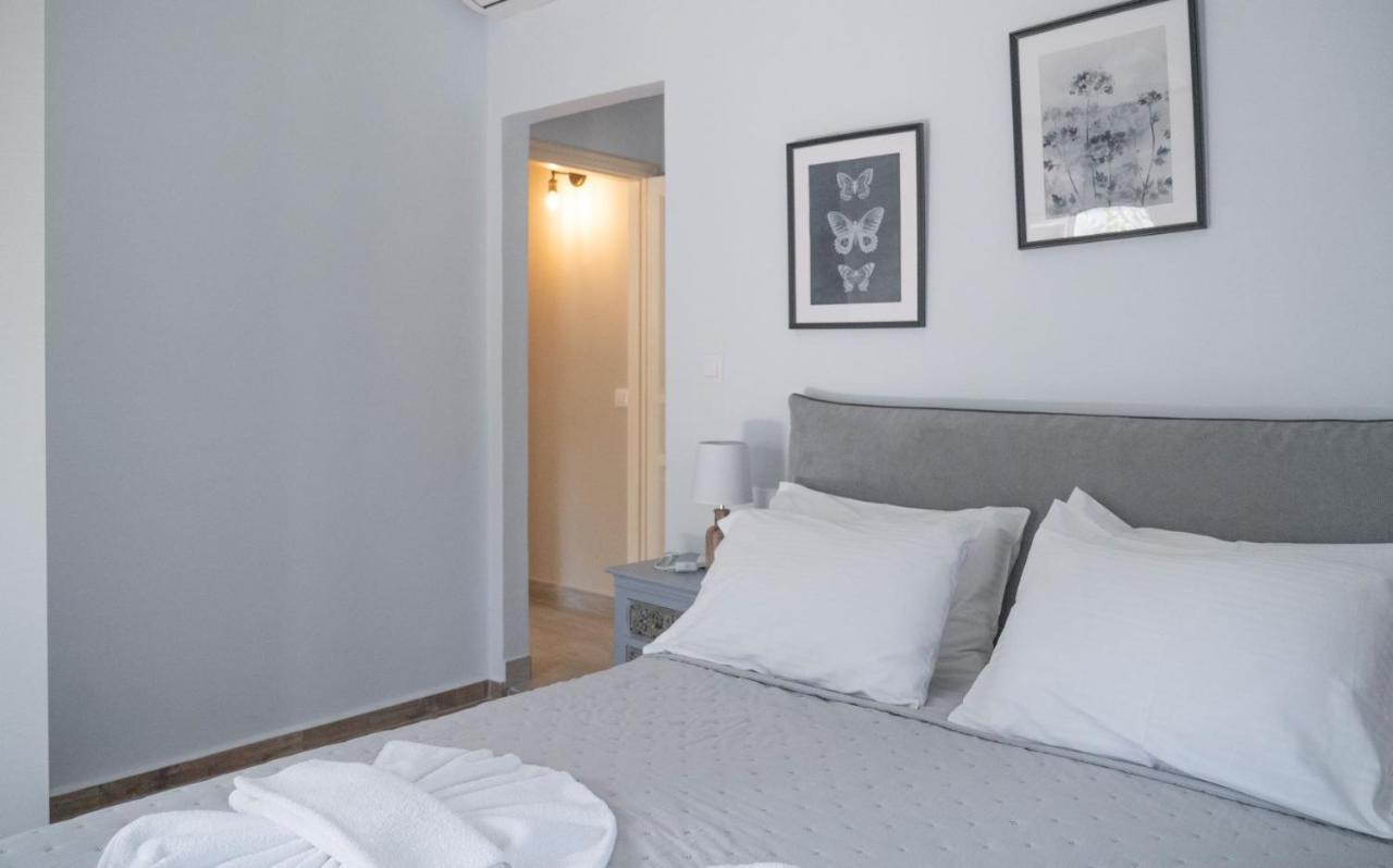 Lefko'S House- Contemporary, Fully Renovated House Villa Kassiopi Eksteriør billede